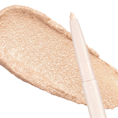 Colorgram Under Eye Highlighter Stick 01 Warm Tone applied on cheekbones for natural lift