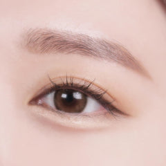 Colorgram Under Eye Highlighter Stick 01 Warm Tone retractable design for quick touch-ups
