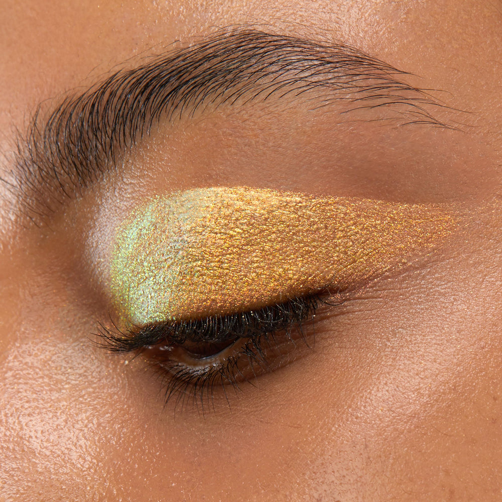ColourPop Chrome Liquid Shadow application tips demonstrate smooth glide and crease-minimized wear