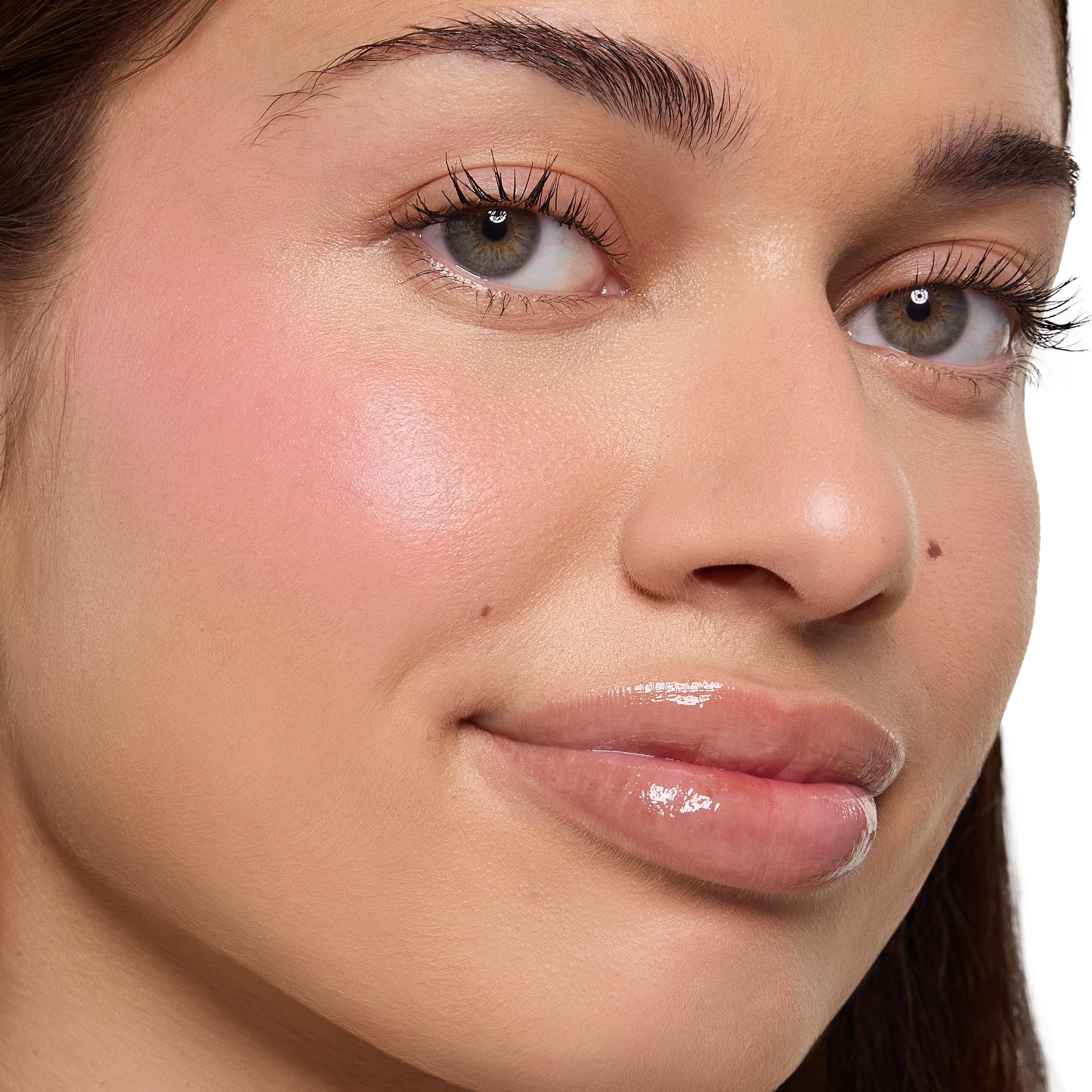 ColourPop Stitch Crowd Favorite fingertip application for seamless blending