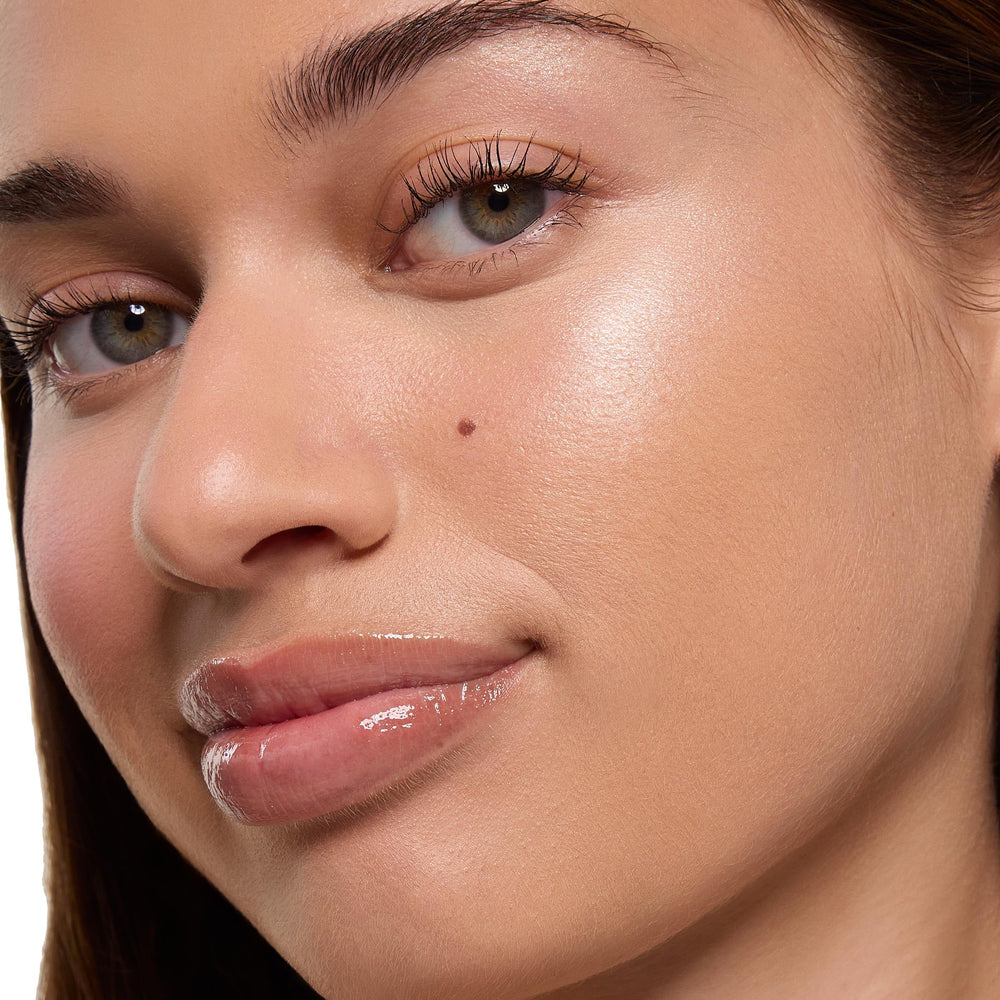 ColourPop Stitch Ohana Highlighter inner corner eye brightness