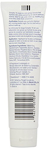 Complex 15 Daily Face Cream non-greasy texture for hydrated, balanced skin.