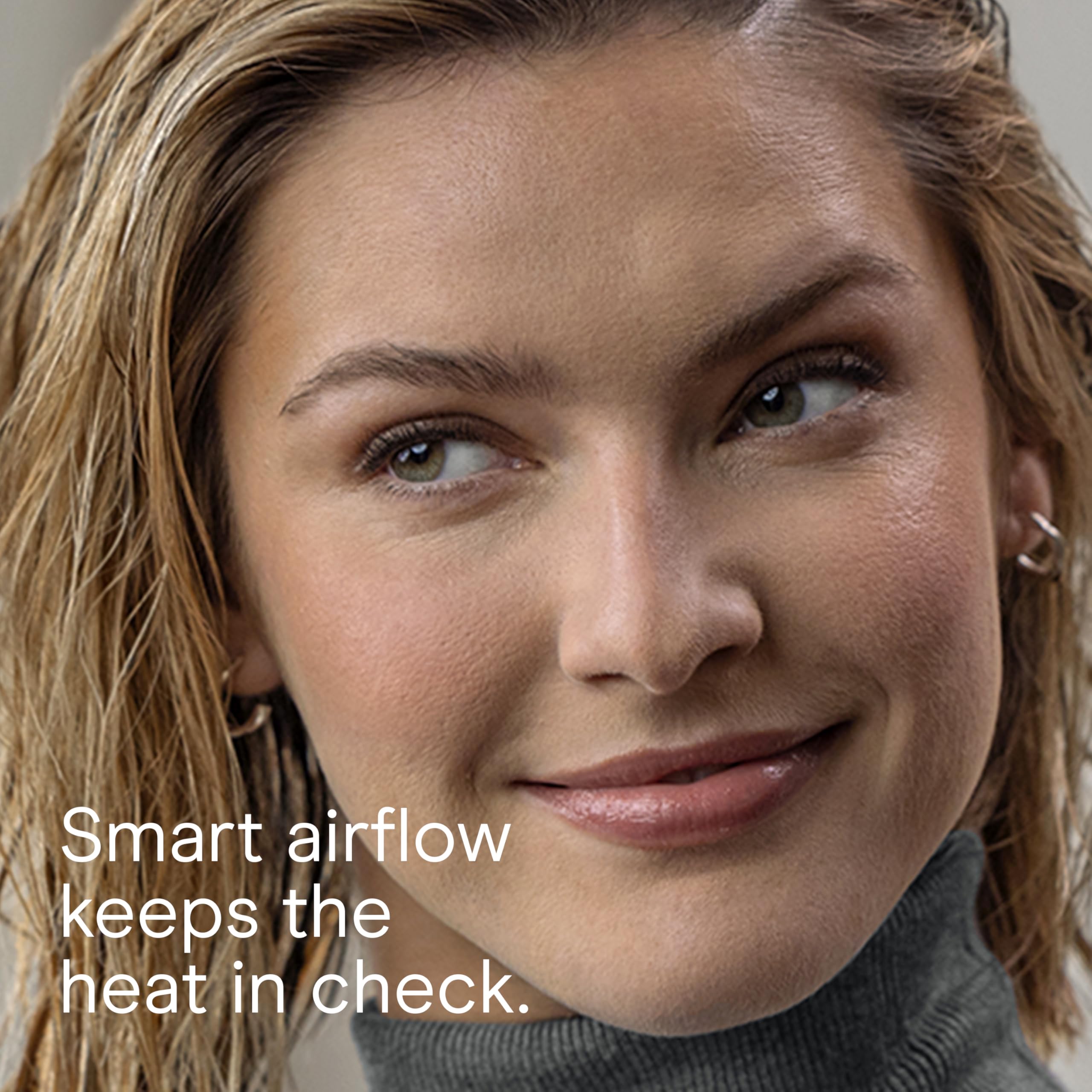 Conair INFINITIPRO DigitalAIRE ceramic heat technology promotes even heat and shine.