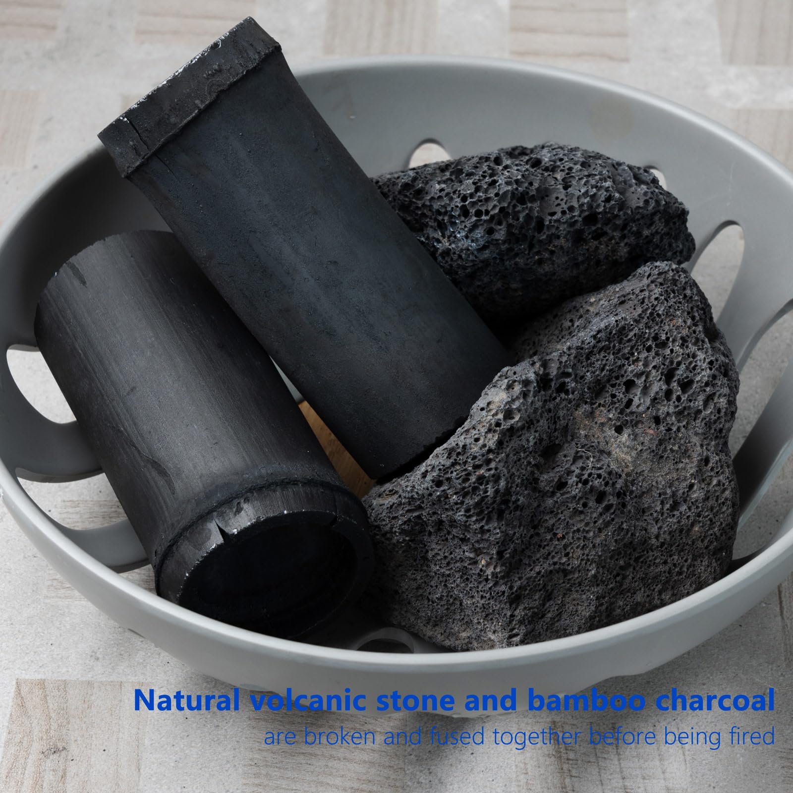 CopesFuda regular-shape pumice stone covers broad areas of dry skin on feet.