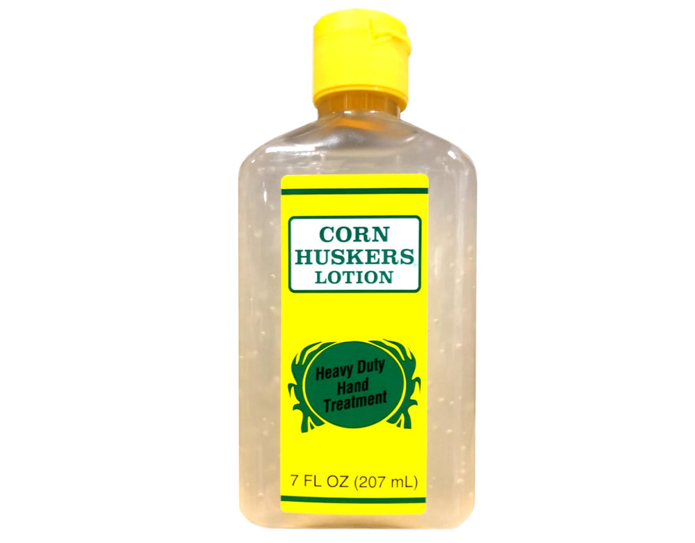 Corn Huskers Lotion pack4 hands-application demonstrates quick-absorbing hydration.