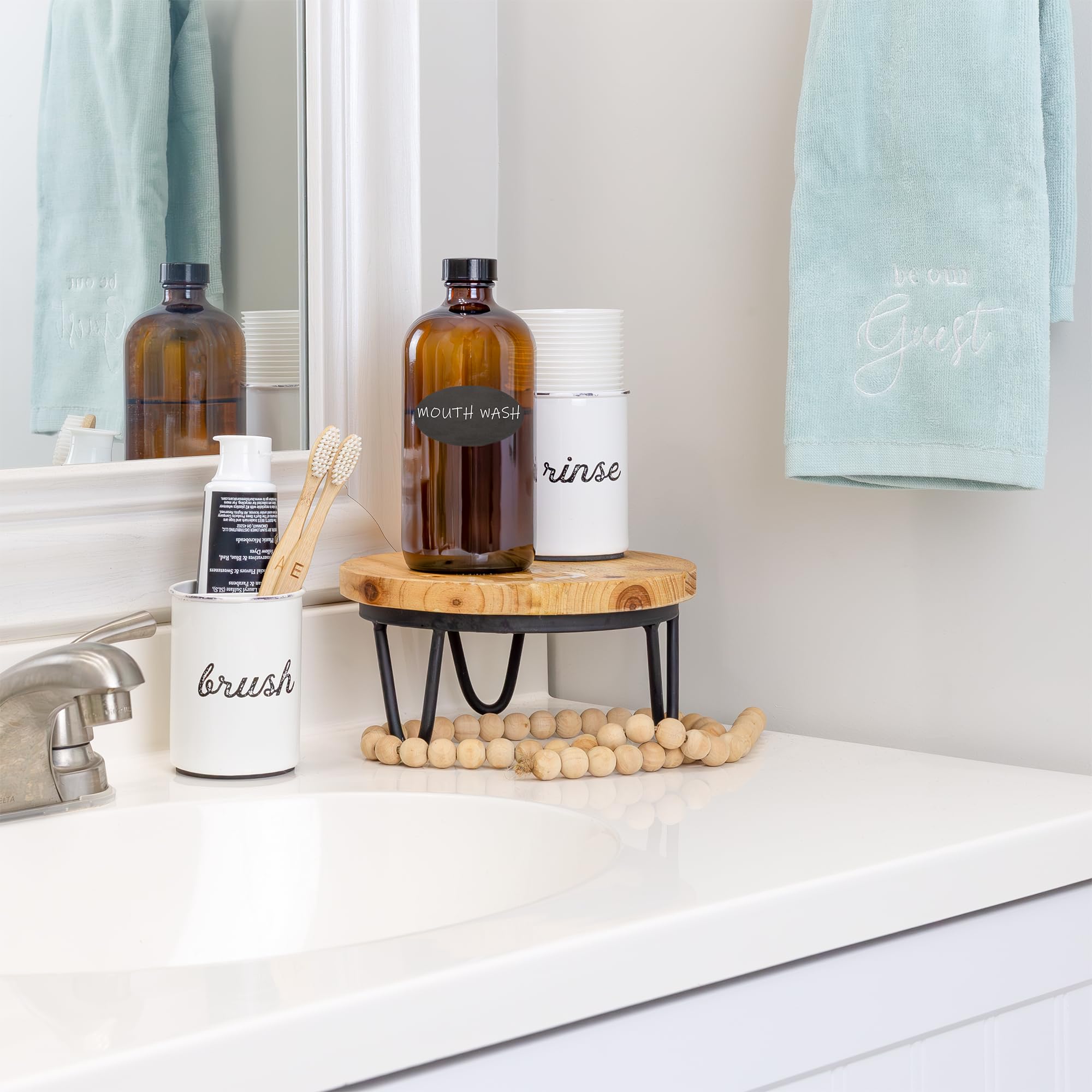Cornucopia Brands amber glass protects light-sensitive blends from UV exposure.