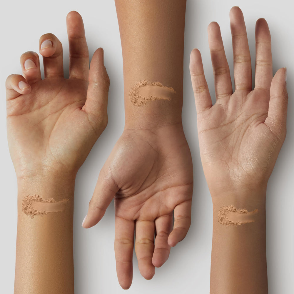 CoverGirl Simply Ageless infographic highlights hydrating ingredients like hyaluronic acid.
