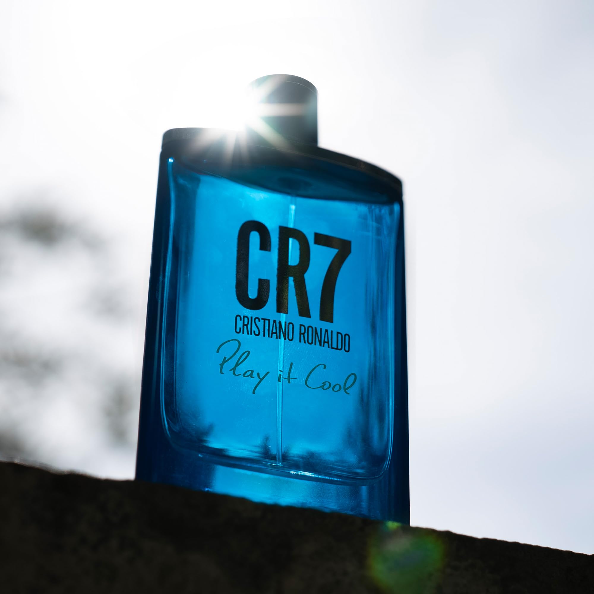 CR7 Play It Cool tobacco heart conveys depth with refined aromatic edge.