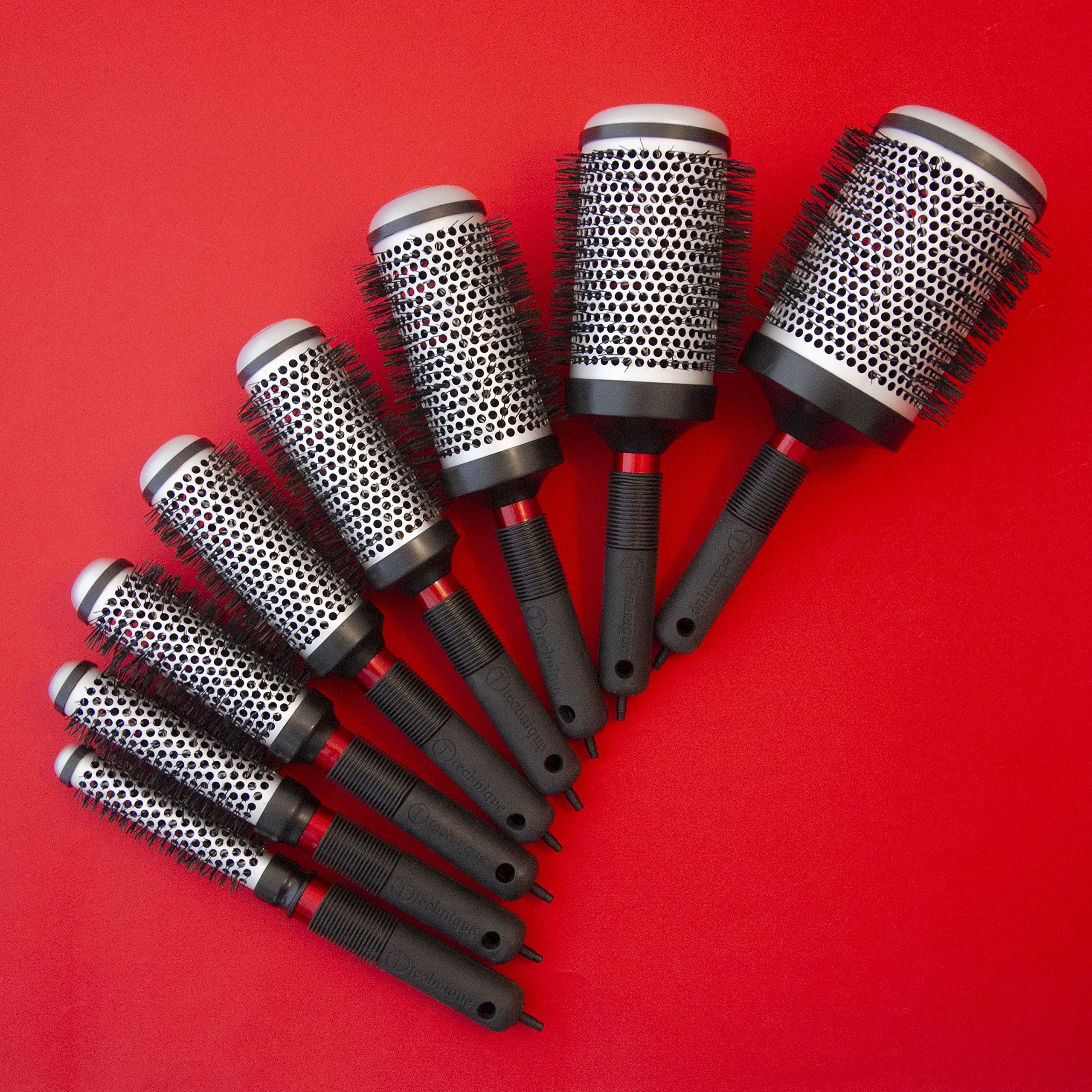 CRICKET Technique 300 all-hair-types suitable for blow-drying, curling, and shaping.