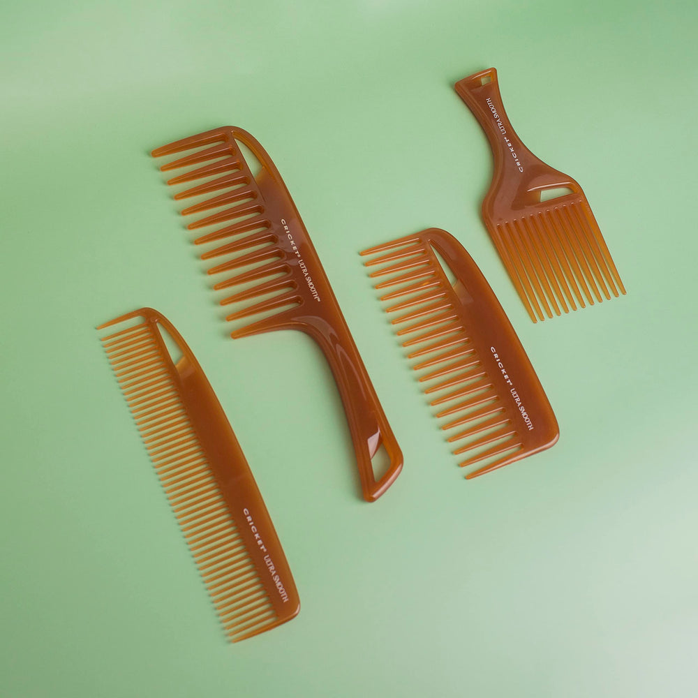Cricket Ultra Smooth Detangler Comb ideal for long thick hair with glossy, smooth results.