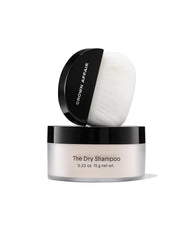 CROWN AFFAIR The Dry Shampoo fluffy brush application refreshes roots with oil absorption.
