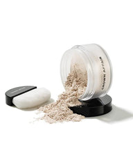 CROWN AFFAIR The Dry Shampoo Japanese persimmon powder neutralizes odors at roots.
