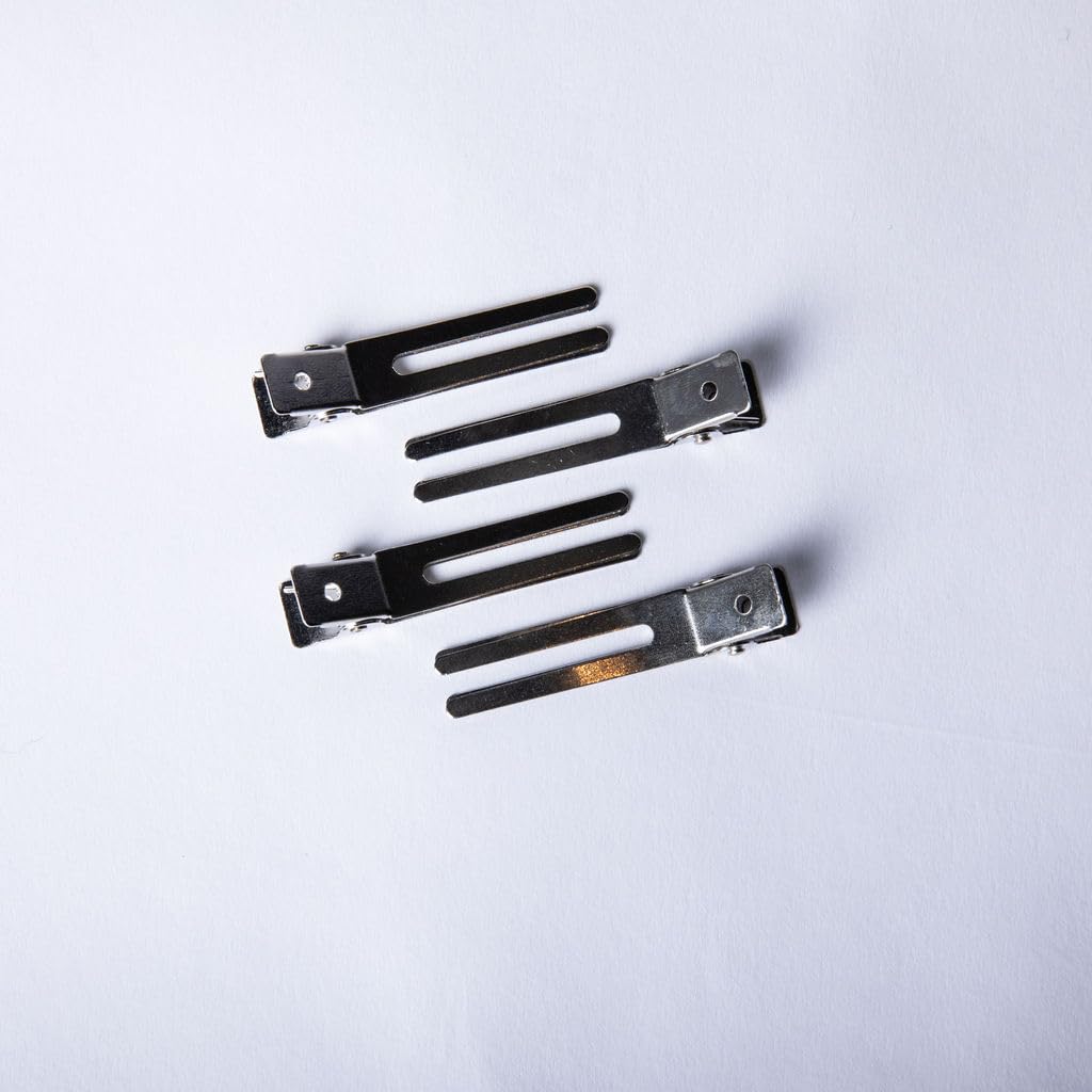 Curly Girl 50 double-prong clip in packing set demonstrates easy styling.
