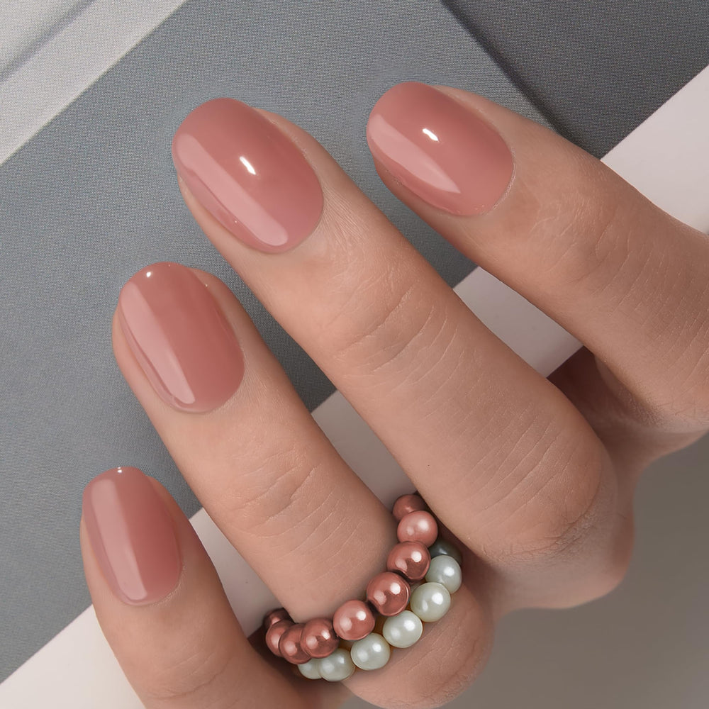 Curvlife nails kit storage box and glue tabs included