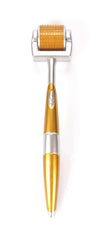 CYSSUS derma roller close-up with 192 titanium needles for durable at-home microneedling