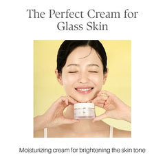 d'alba Piedmont Vita-Cera Oil Capsules pack demonstrates nourishing capsules for skin vitality