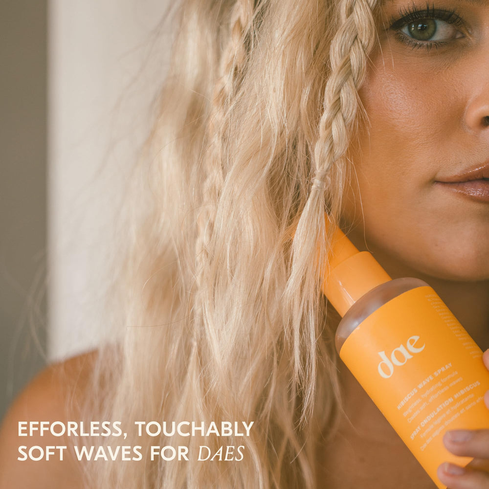 DAE Hibiscus Wave Spray hair-type-support highlights compatibility from straight to coily textures.