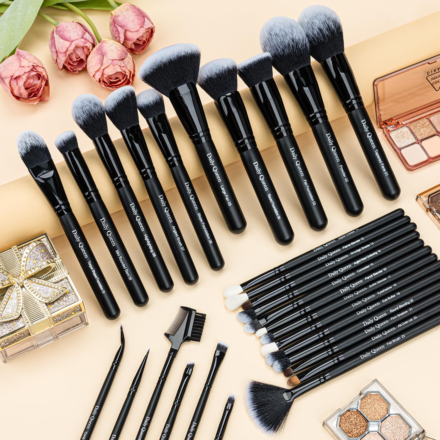 Daily Queen 29pcs brush set bristles closeup highlights soft synthetic bristles for smooth application.