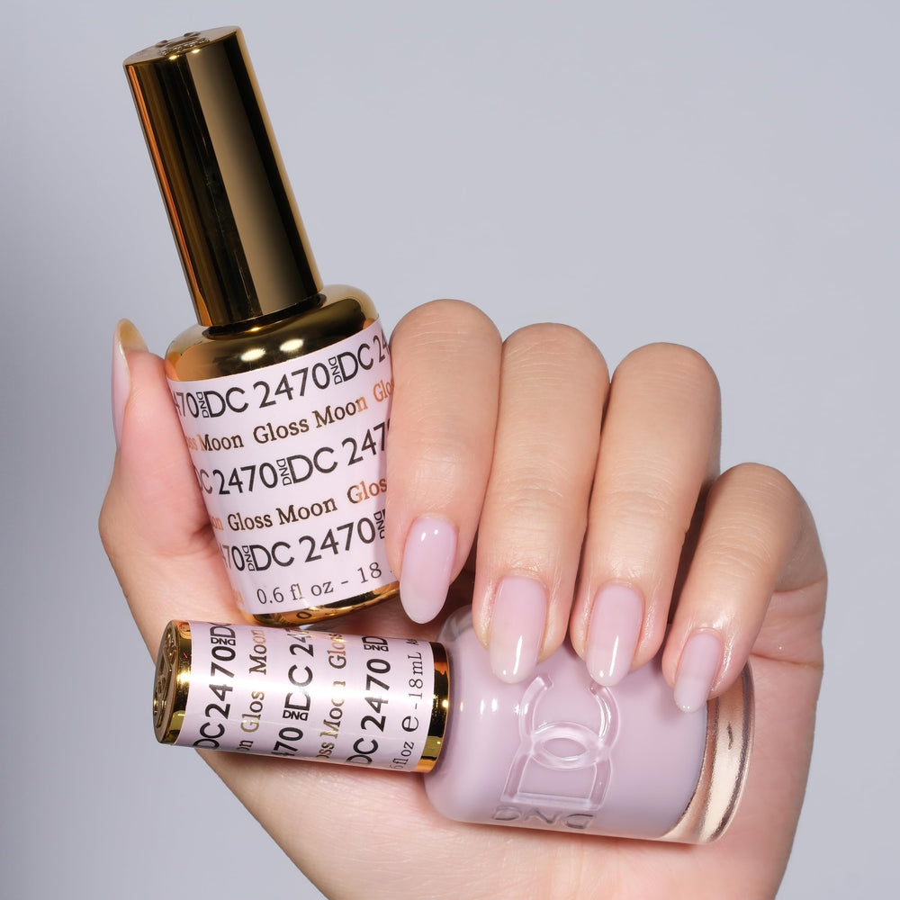 Daisy DND DC Gel Polish 2470 closeup highlights pigmentation