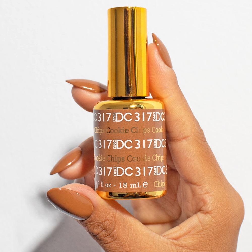 DAISY DND DC Cookie Chips gel polish swatch showing glossy brown shade.