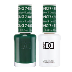 Daisy DND 4 Leaf Clover gel polish bottle shows forest green shade for chic nails.