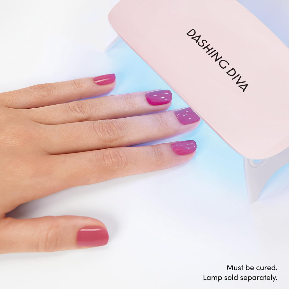Dashing Diva Glaze Ruby Red Apple strip pack includes 32 strips for multiple nails.