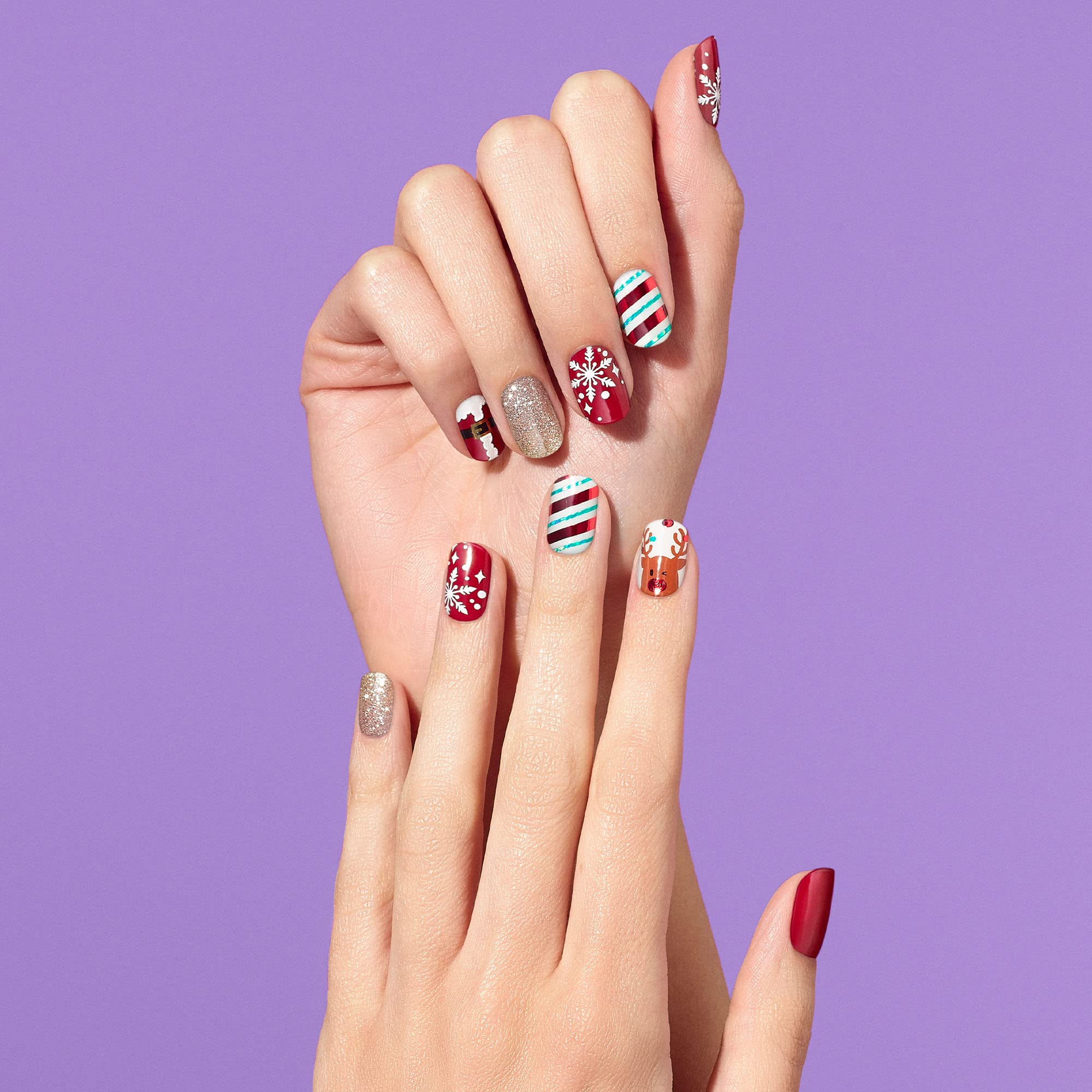 Dashing Diva Santa's Helper nails-on application demonstrates quick, wrinkle-free fit