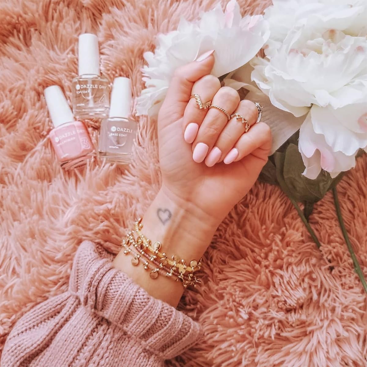 Dazzle Dry Step 3 Livin’ La Vida Yoga application on nail close-up