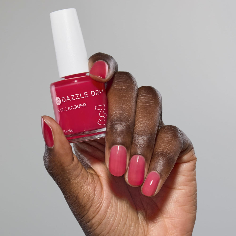 Dazzle Dry Sugar Dipped on-nail image showcases natural shine after quick dry.