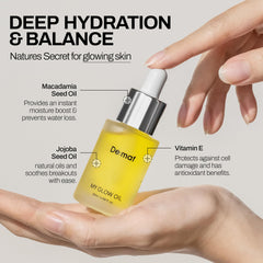 De:maf My Glow Oil pump bottle highlights quick hydration for dry and dehydrated skin.