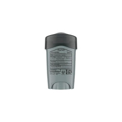 Degree Men Clean Clinical antiperspirant application demonstrates body-responsive technology for everyday wear.