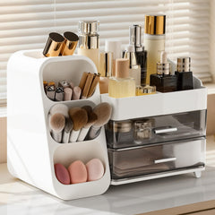 Delamu makeup organizer top-compartment keeps essentials within easy reach for quick routines.