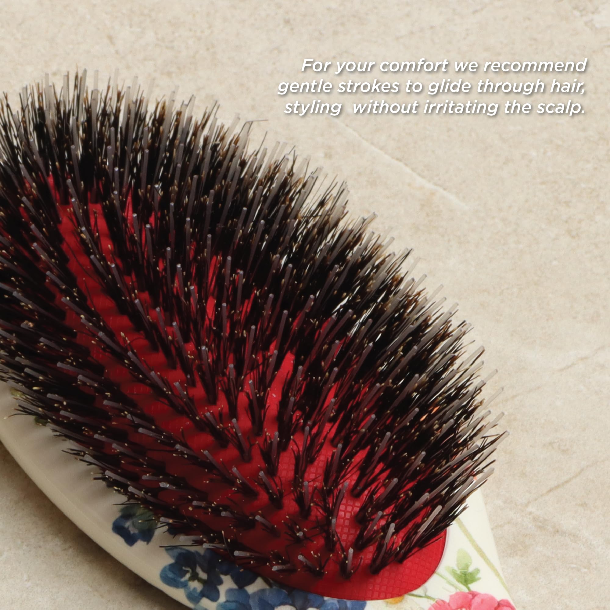 Denman D81M frizz-control brush smooths waves and flyaways