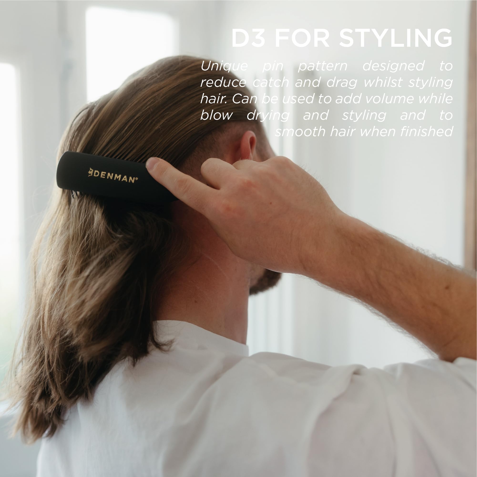 Denman Jack Dean D3 all-black ergonomic-tear-drop handle facilitates comfortable styling