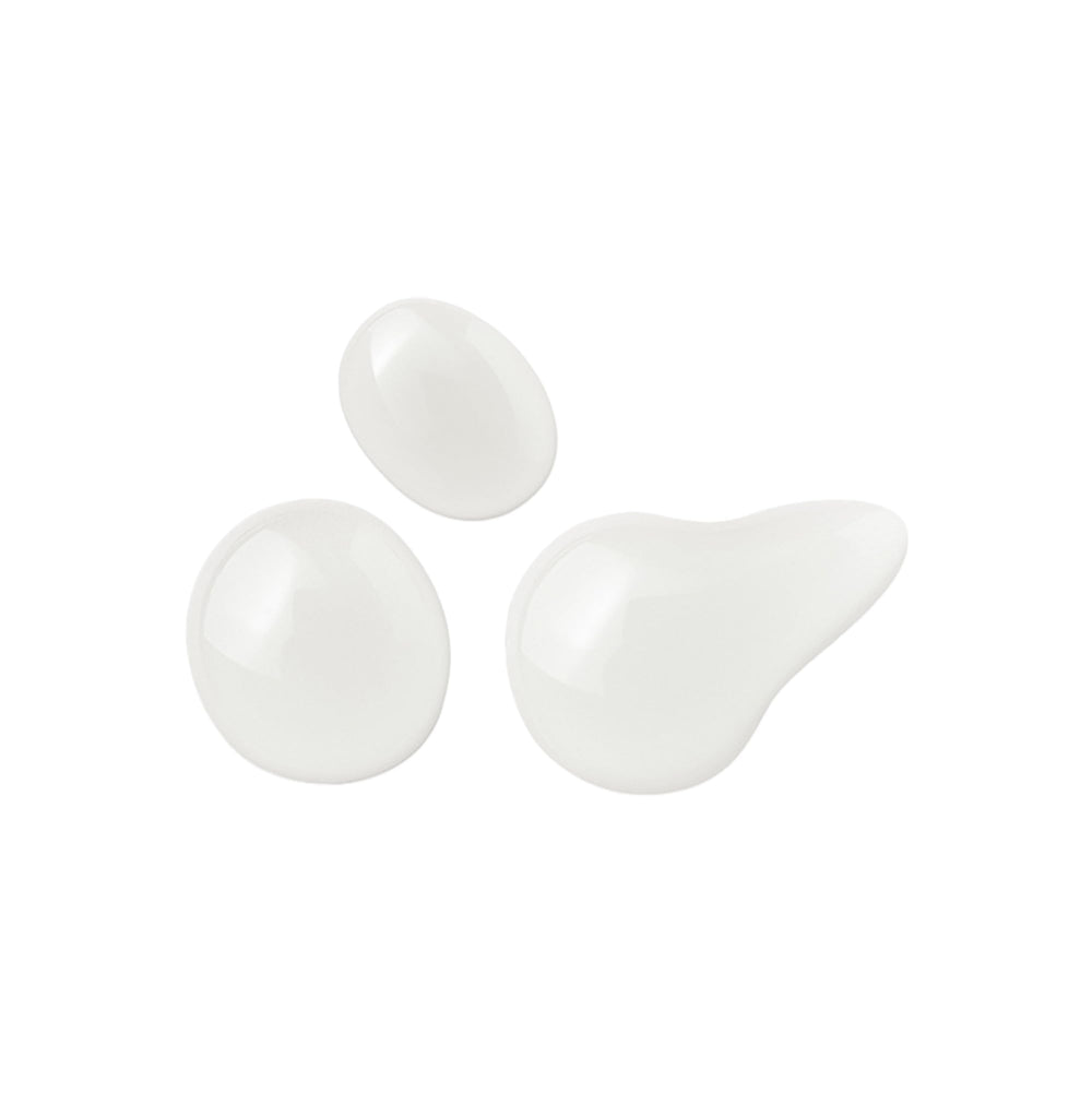 Derma E Vitamin E Skin Oil texture shown being rubbed into skin.