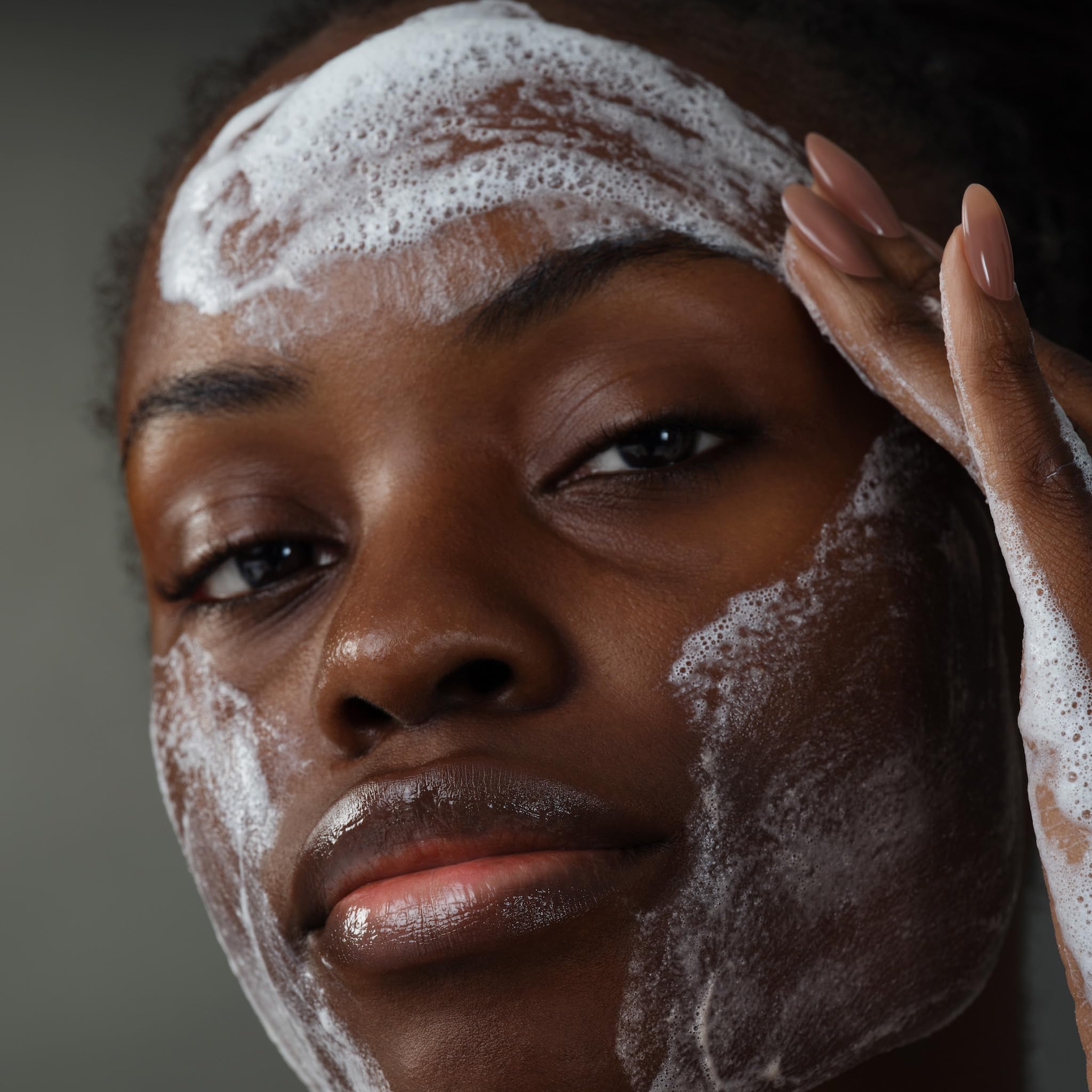Dermalogica Daily Microfoliant papaya enzyme and salicylic acid in action