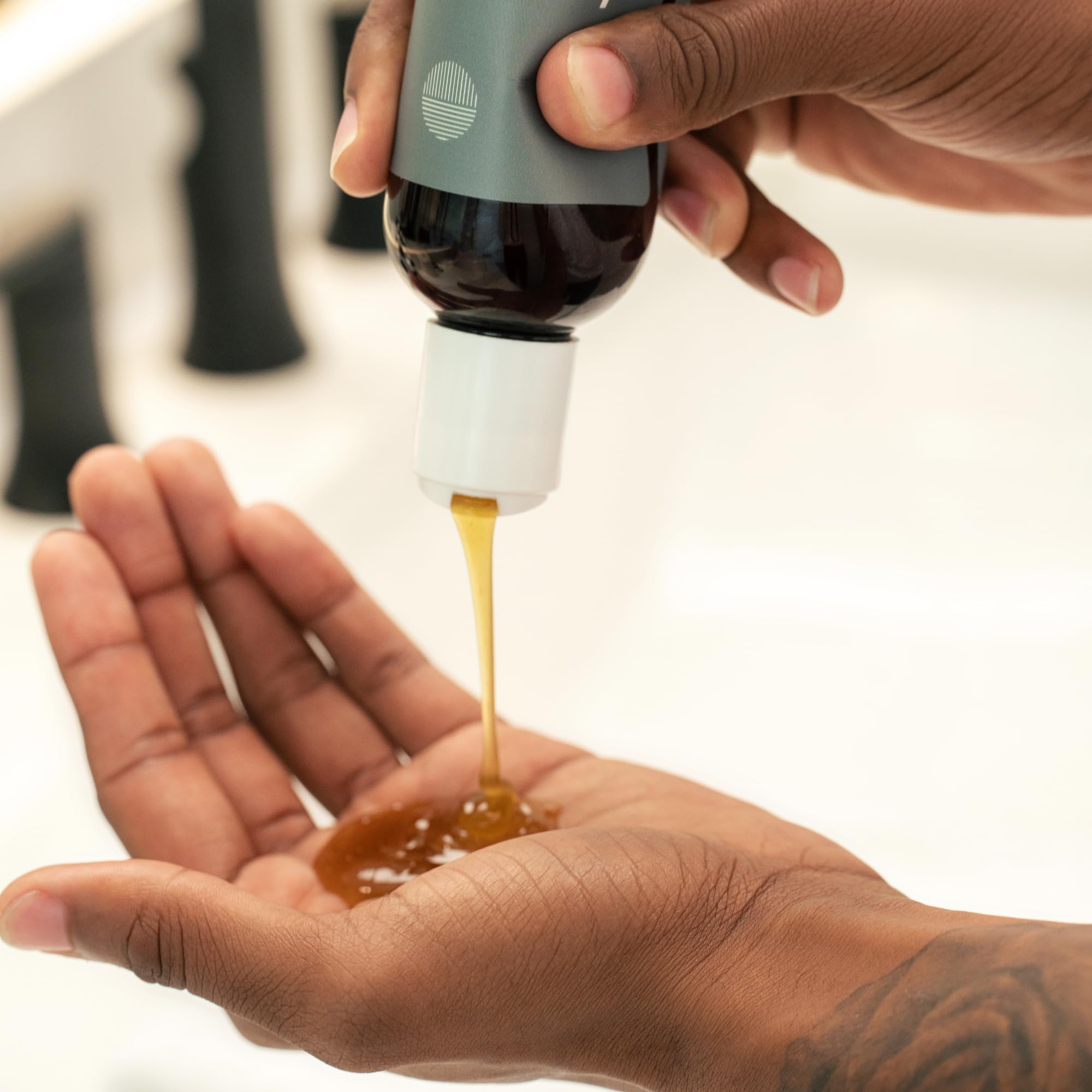 Dermazen oil-free formula illustration highlights fungus-friendly care