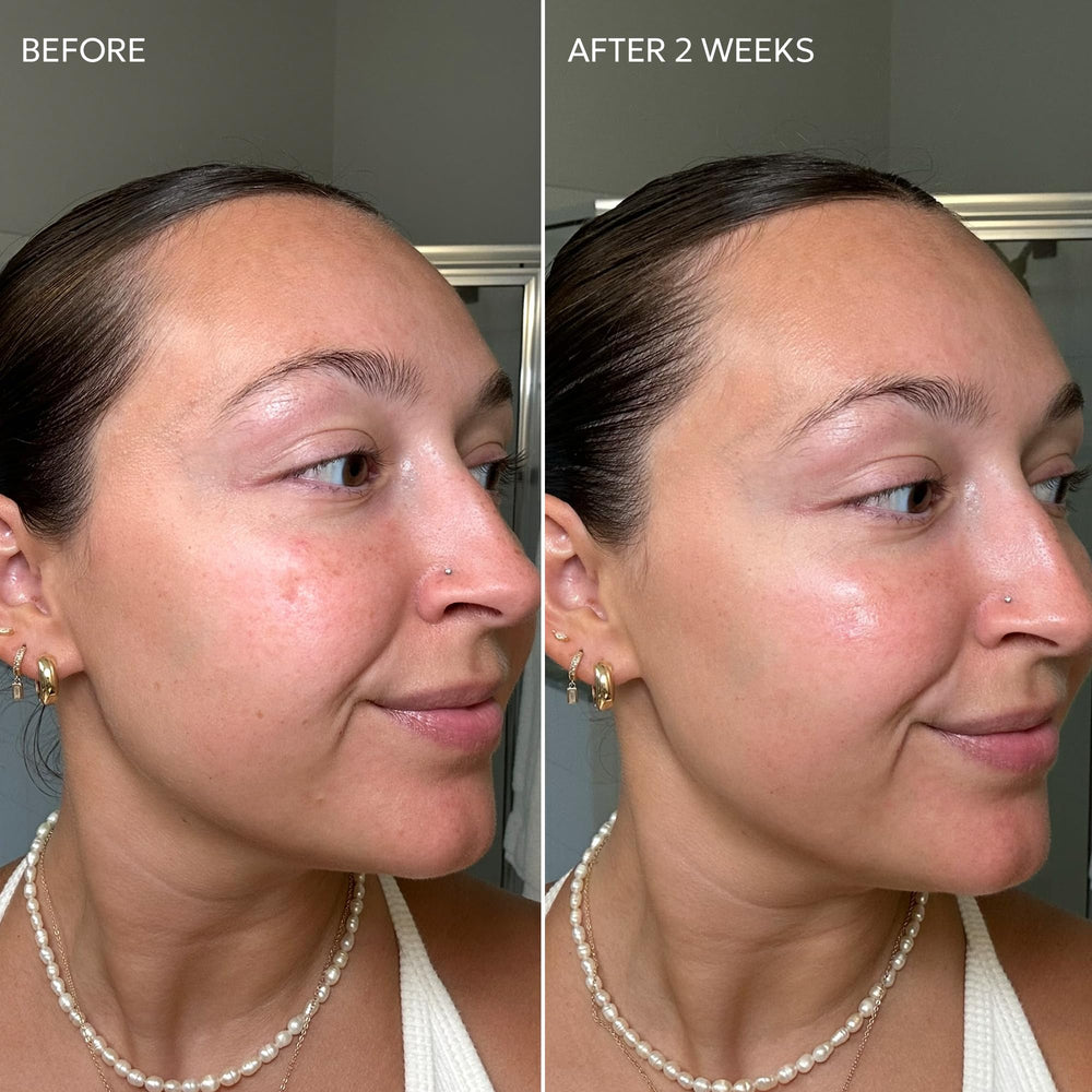 Dermisa Light non-greasy texture image conveys fast absorption and comfortable wear under makeup.