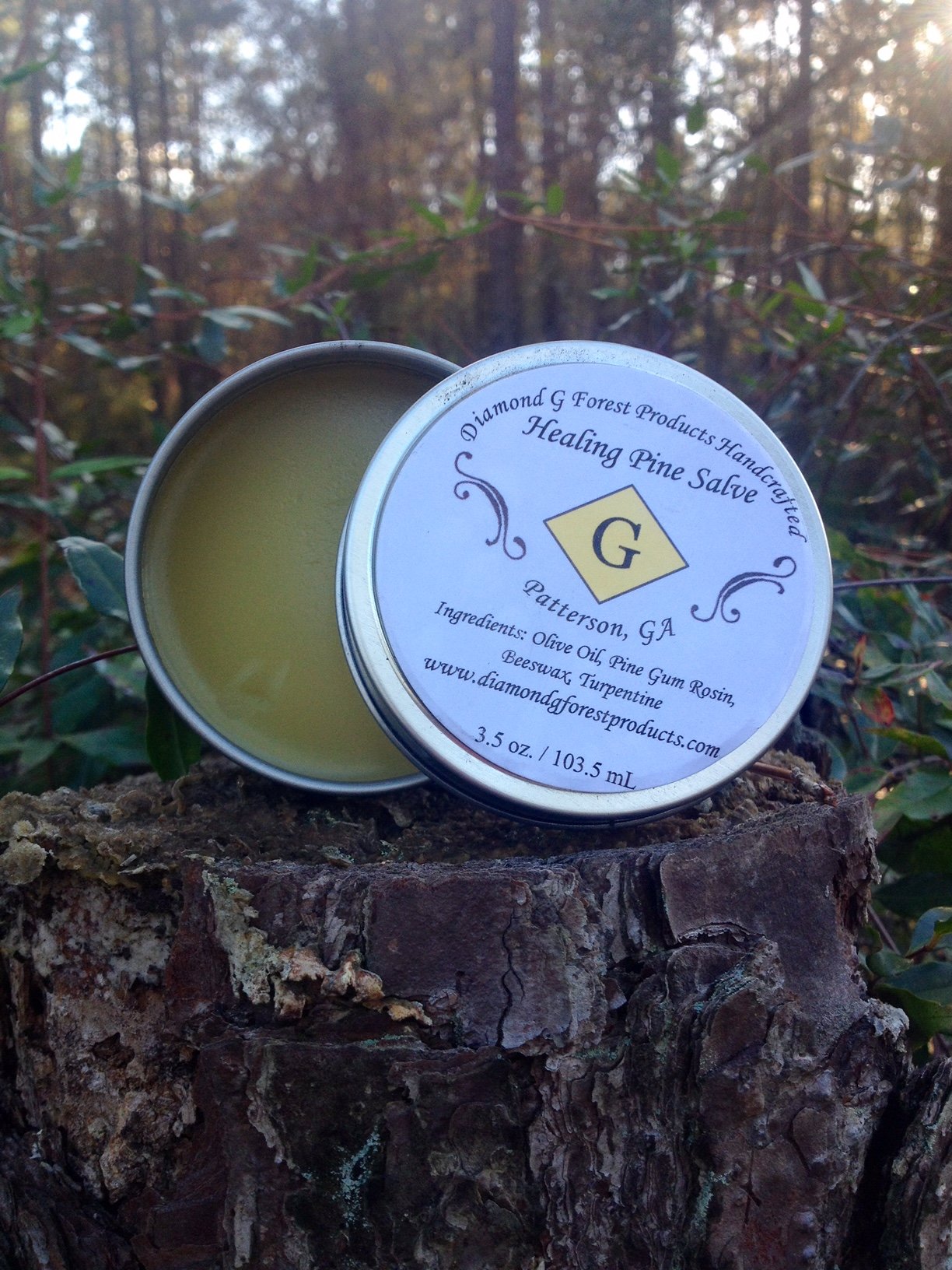Diamond Healing Pine Salve natural ingredients image promoting gentle care.