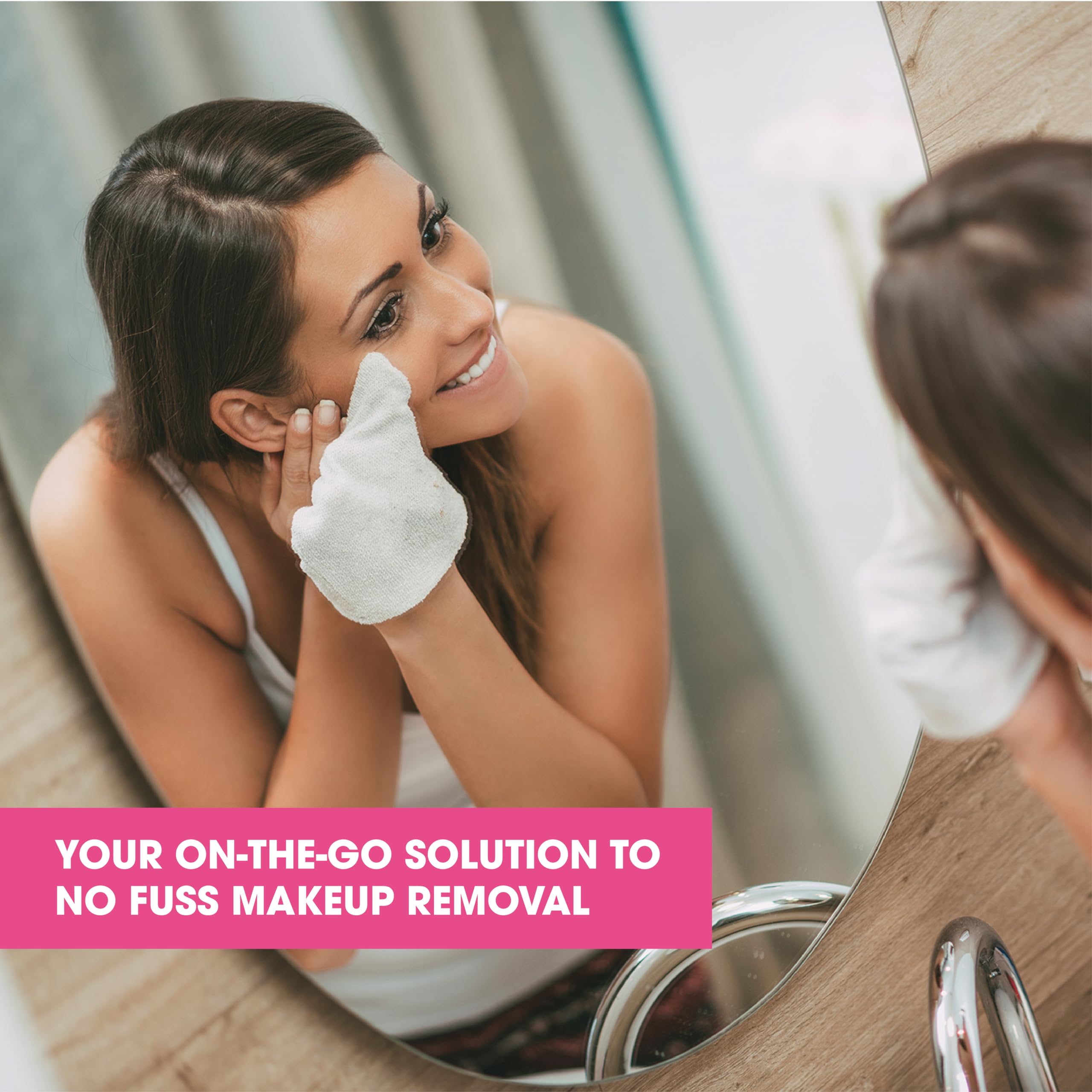 Diamond Wipes with aloe, cotton, and rice extracts for sensitive skin care.