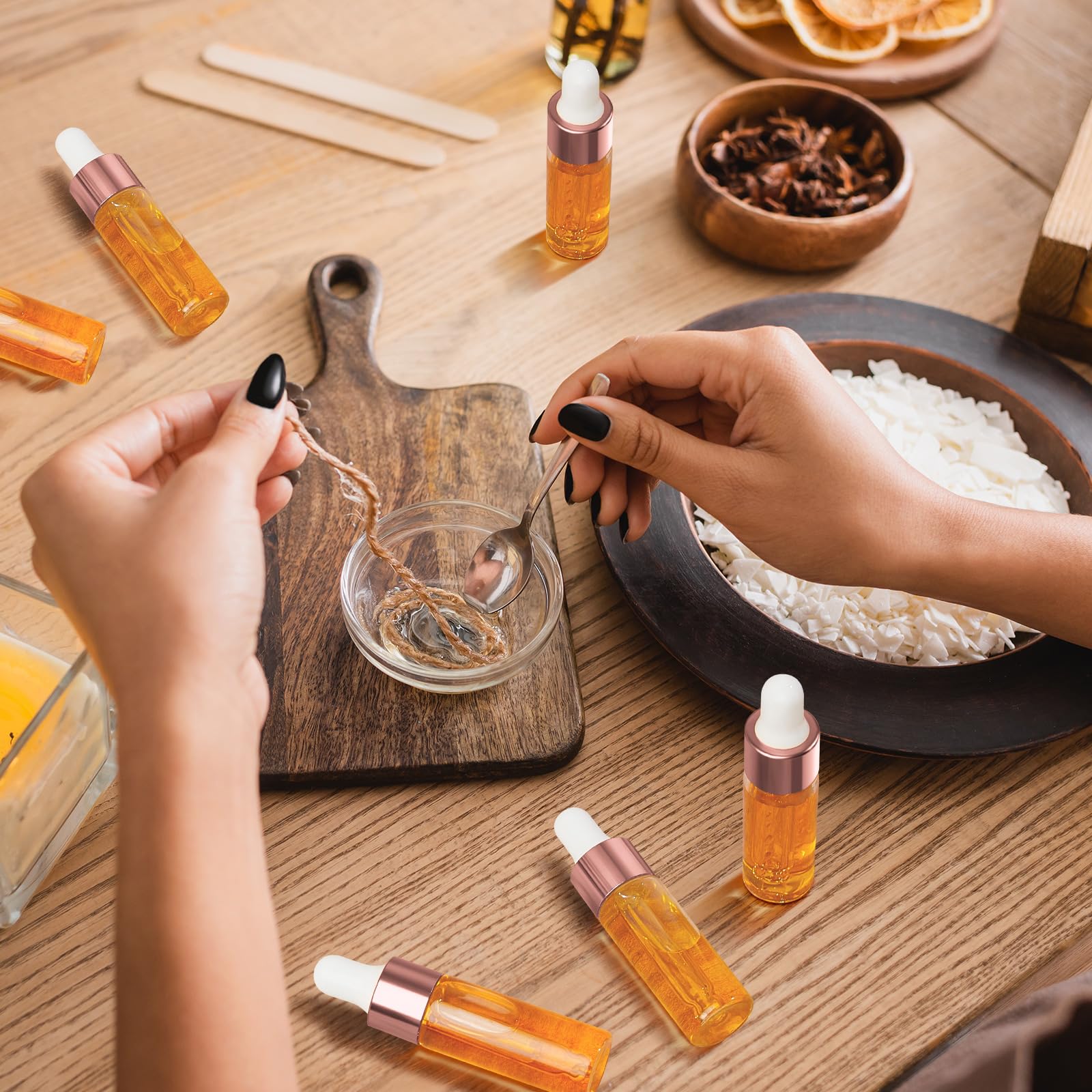 Didaey bulk 100-piece glass bottle collection ideal for sample storage.