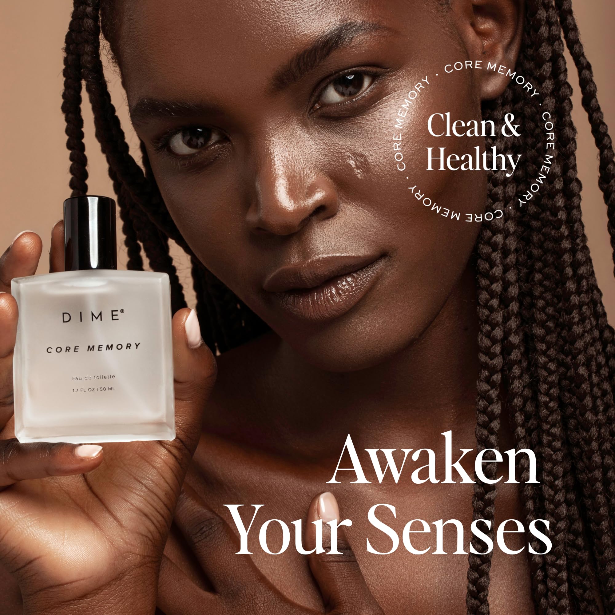 DIME Beauty Core Memory Perfume spray action captures the refreshing aroma in seconds.