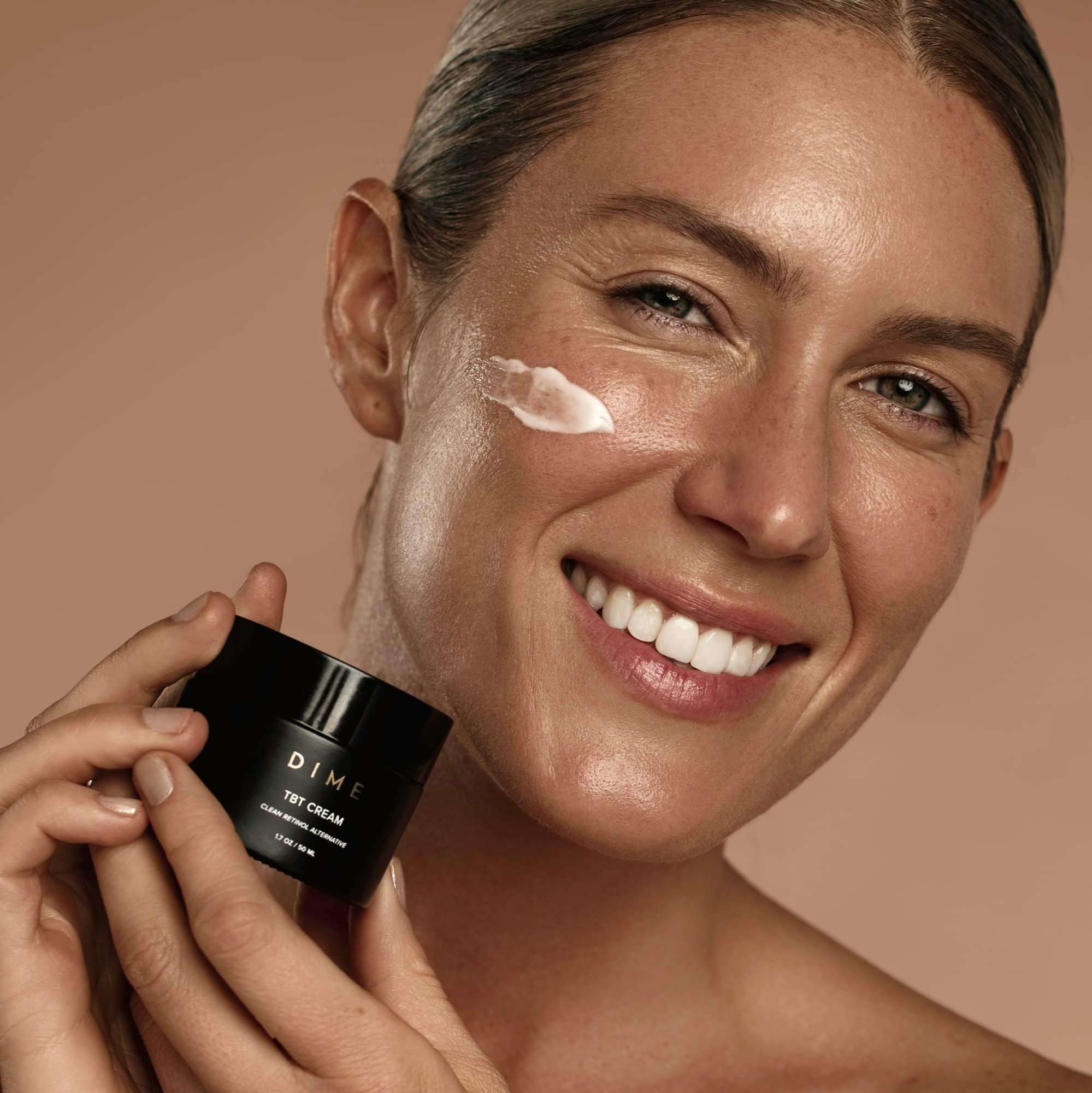 DIME Beauty TBT Cream texture-closeup highlights smooth, non-greasy finish for evening routines.