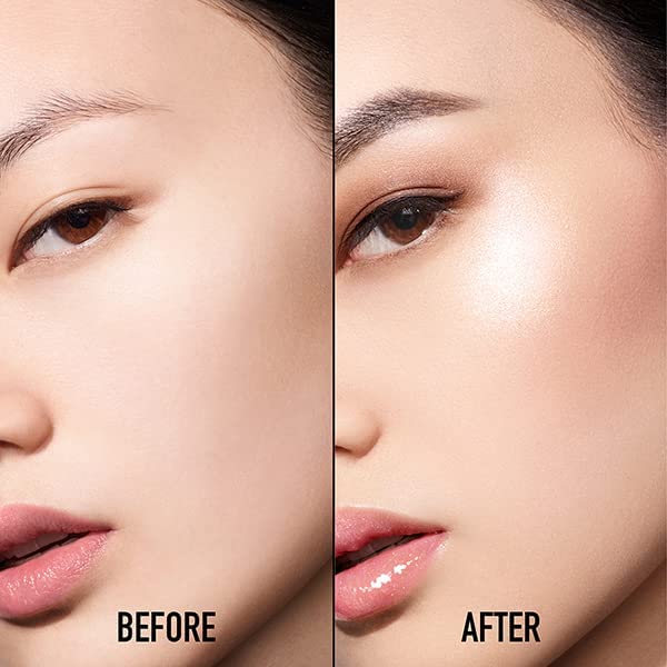 Dior Backstage Glow Face Palette Rose Gold packaging enables portable on-the-go glow touchups.