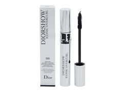 Dior Diorshow Iconic Overcurl close-up-eyes shows lifted lashes and defined day-long curl.