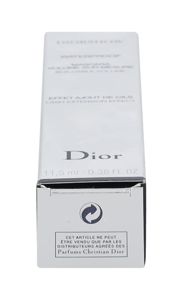Dior Diorshow lash volume build demonstrated for dramatic, controllable results