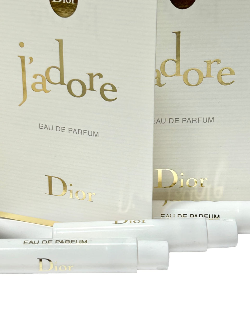 Dior J'adore sample bottle captures elegant floral vibe ideal for daily refinement.