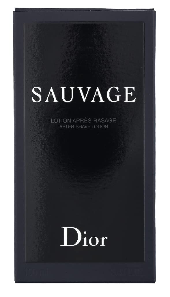 Dior Sauvage packaging box front shows premium branding and origin.