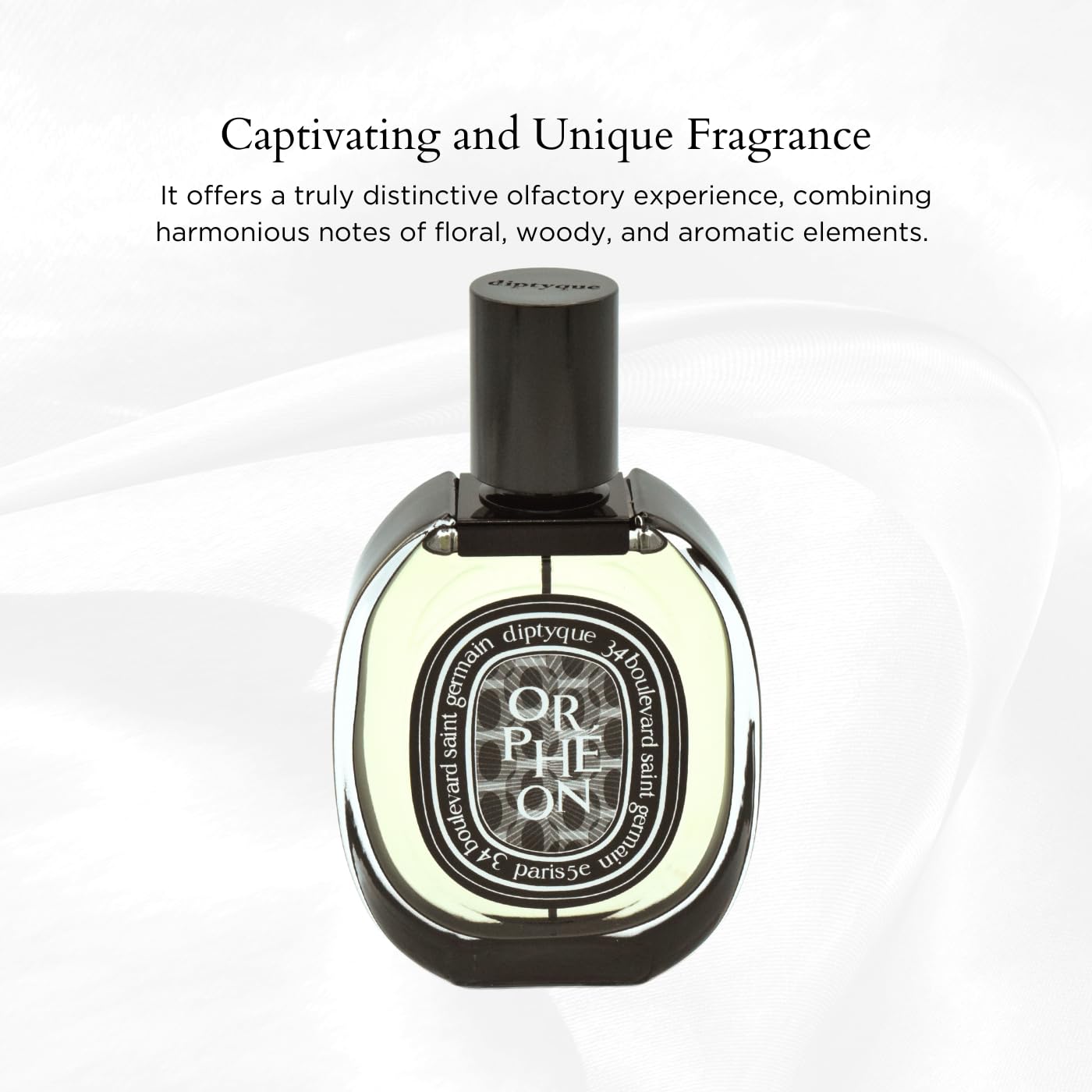 Diptyque Orpheon spray application shows smooth mist for daily routines