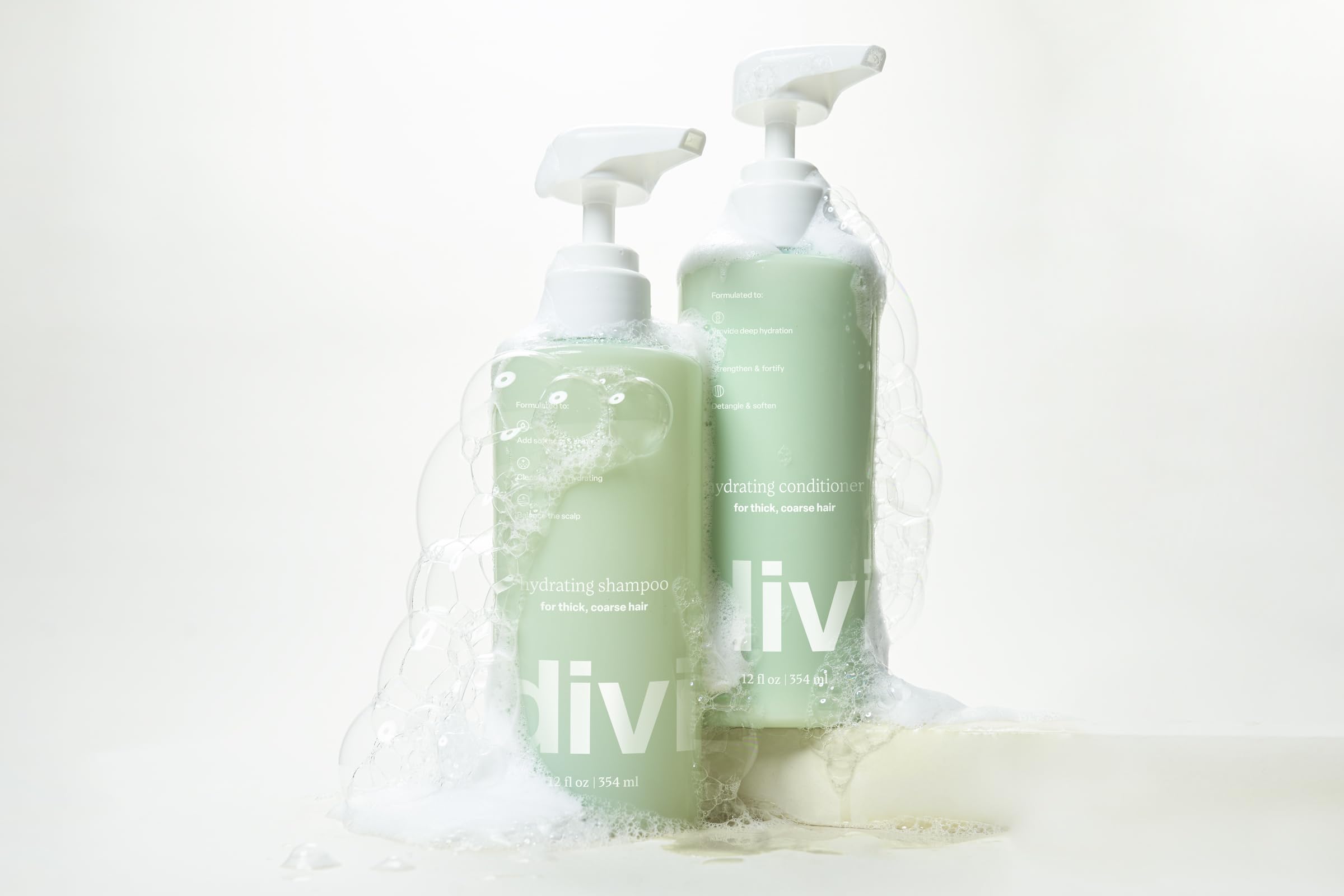 Divi Hydrating Set packaging displays two 12 oz bottles for complete care